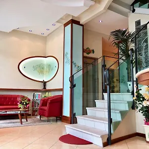 Aparthotel Carla, Cattolica