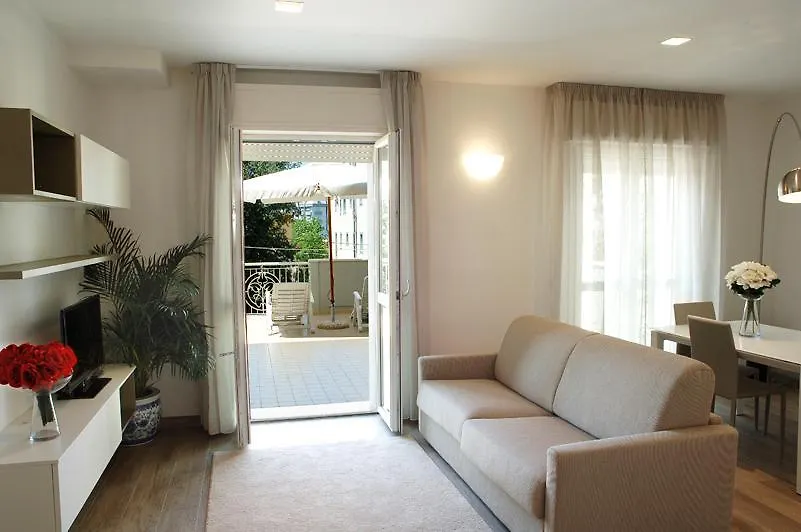 Rosmarie Hotel Cattolica Italy